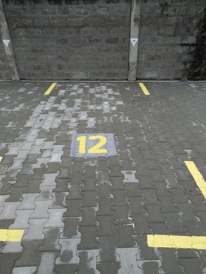 Giallo Apartment - Free Private Parking Novi Sad Dış mekan fotoğraf